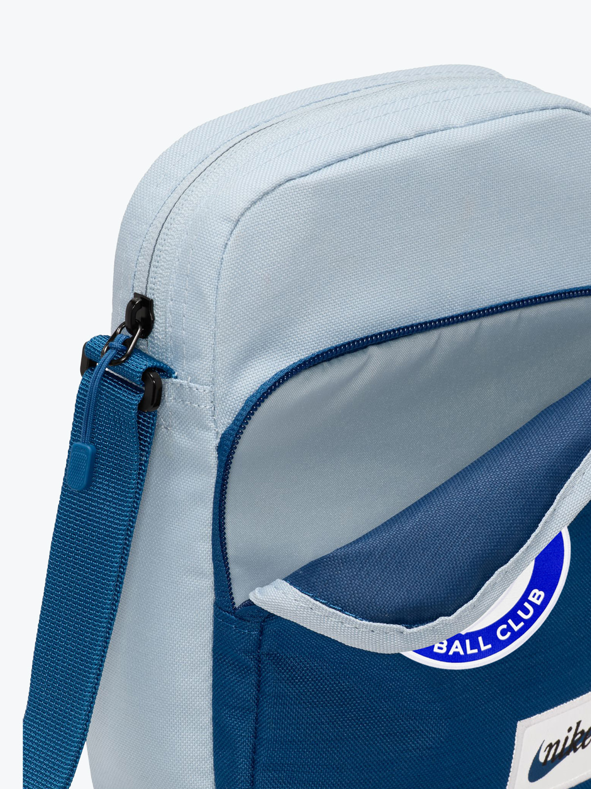 Picture of SMALL HERITAGE BAG - ADULT