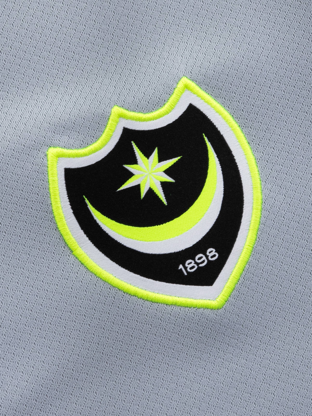 Picture of STRIKE 24 TRAINING JERSEY - ADULT