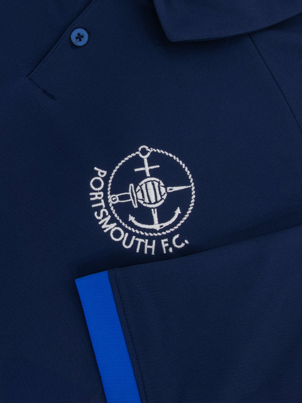 Picture of NIKE ANCHOR CREST POLO - JUNIOR