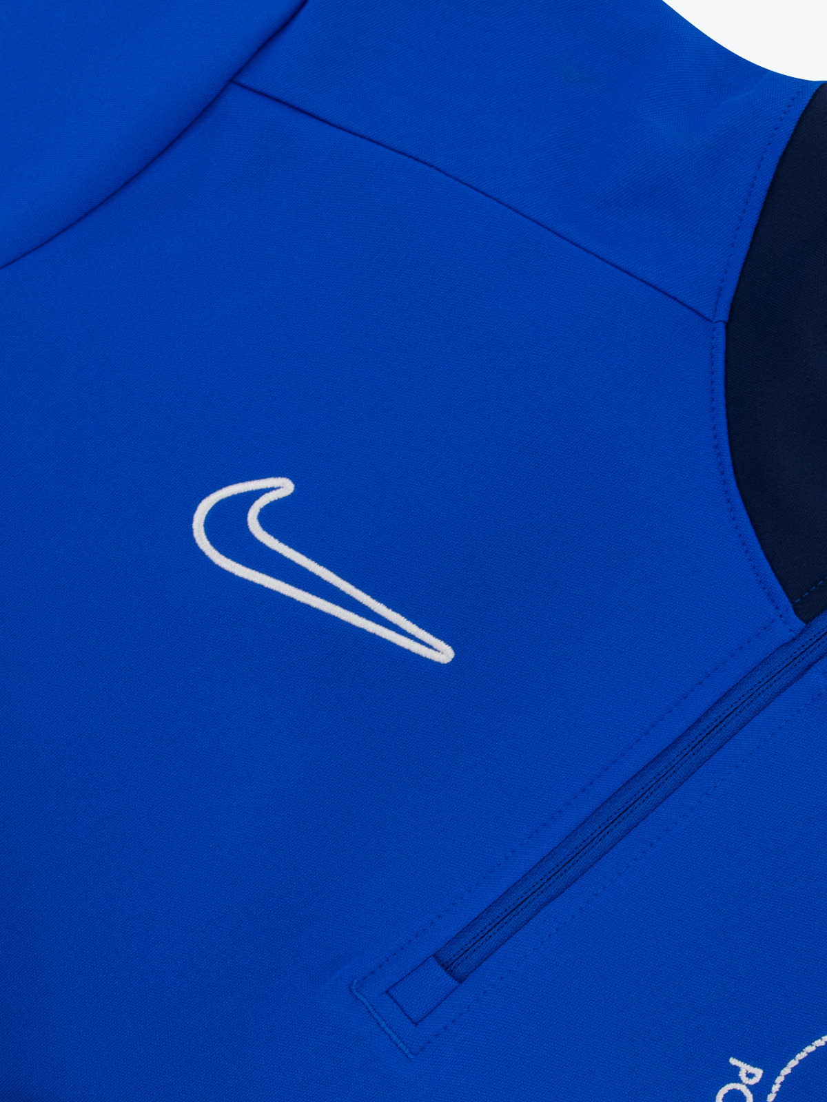 Picture of NIKE ANCHOR CREST DRILL TOP - ADULT