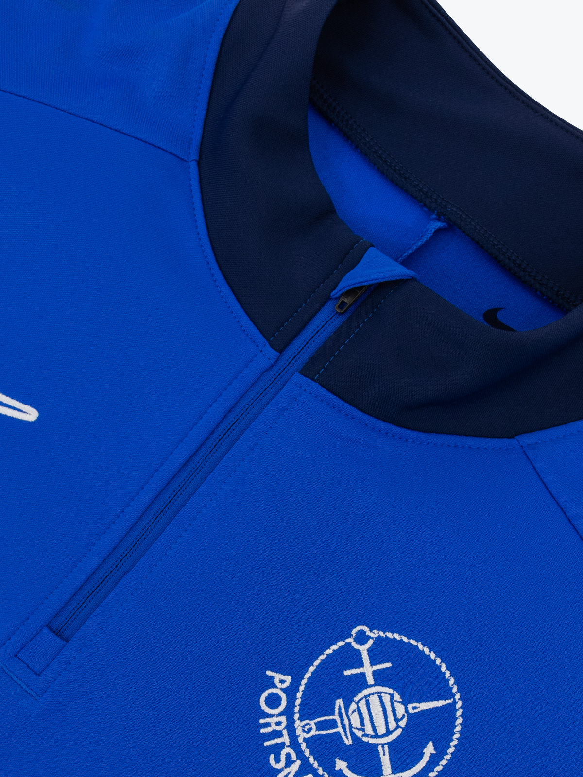 Picture of NIKE ANCHOR CREST DRILL TOP - JUNIOR