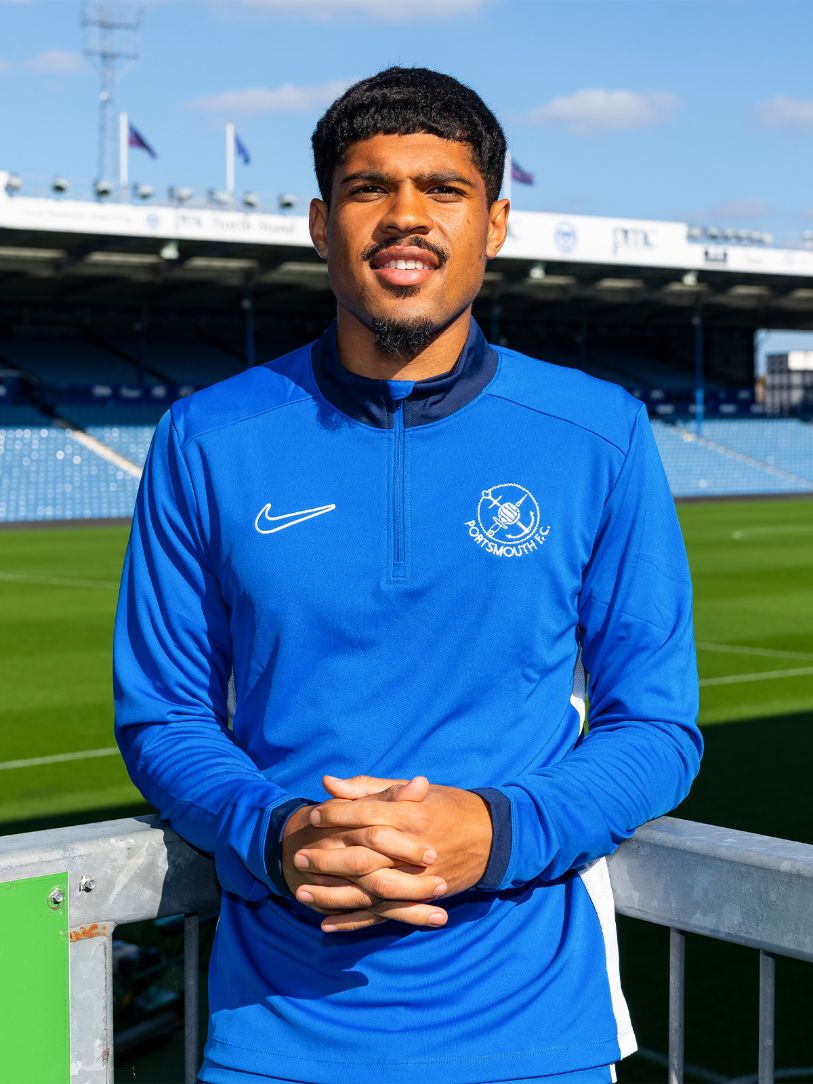 Picture of NIKE ANCHOR CREST DRILL TOP - ADULT