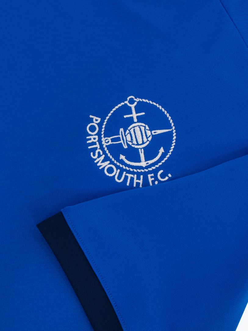 Picture of NIKE ANCHOR CREST DRILL TOP - JUNIOR