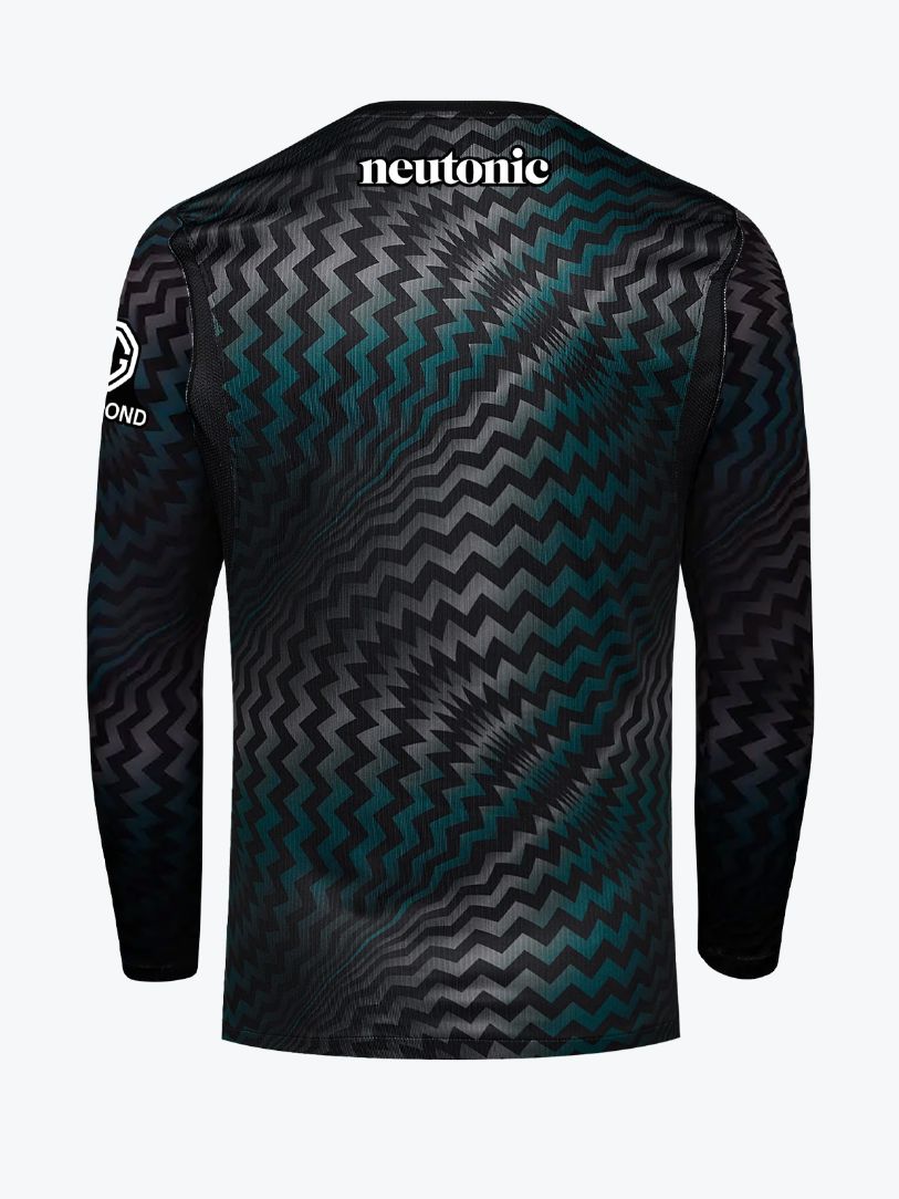 Picture of L/S GOALKEEPER JSY 26-27 - ADULT