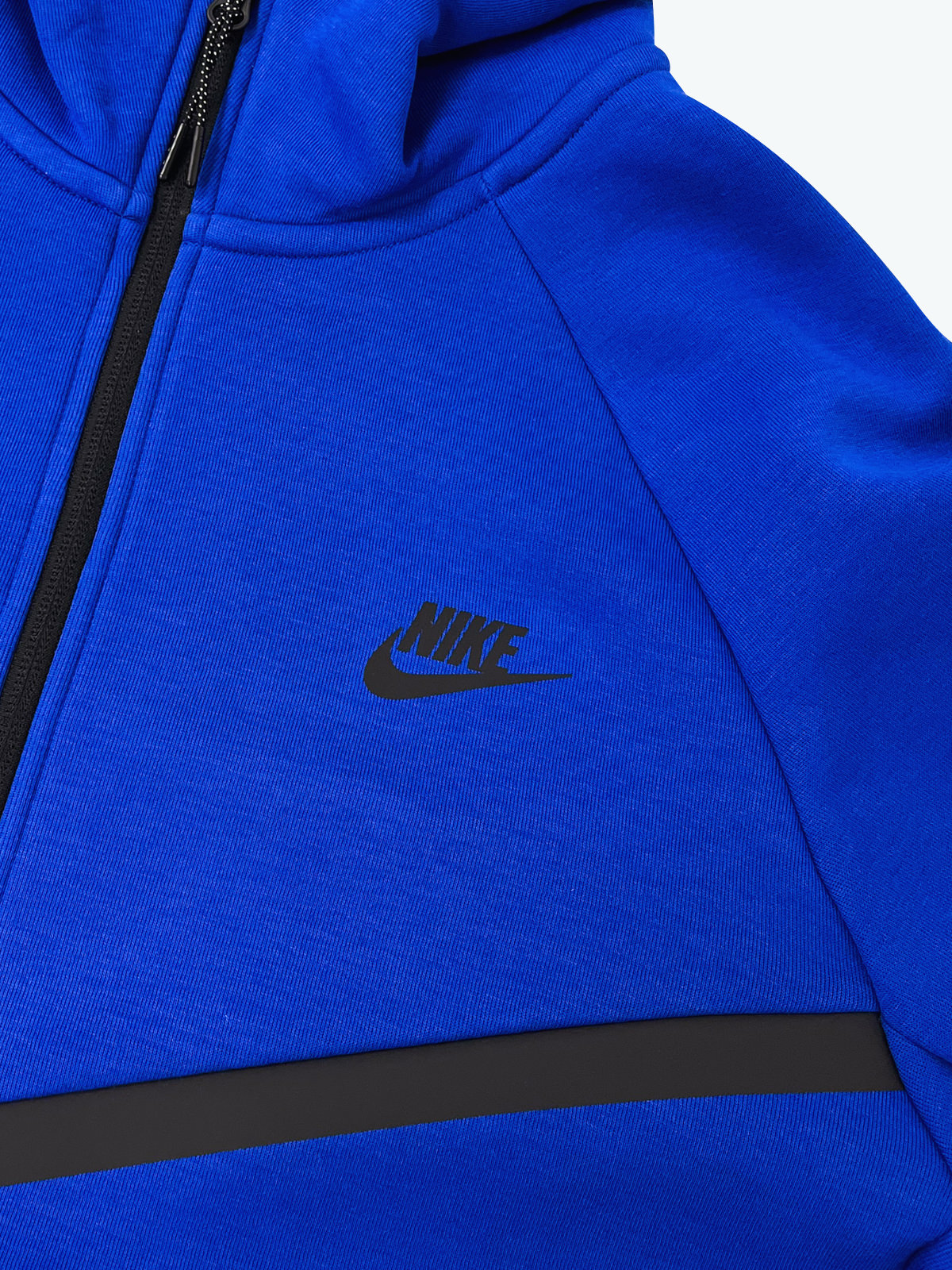Picture of NIKE TECH WINDRUNNER - ADULT