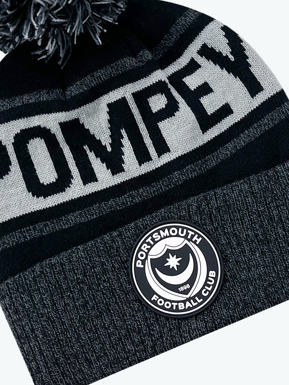 Picture of MONO TEXT BEANIE